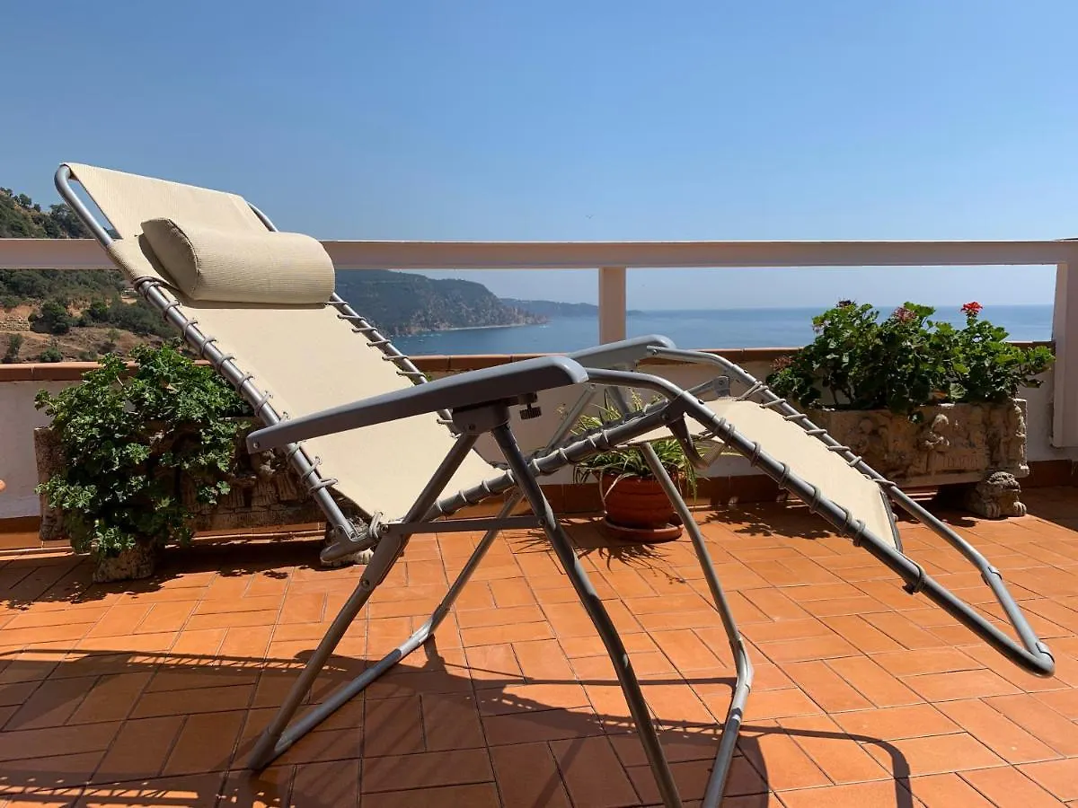 ⭑ Terrace + Sea Views + Private Beach. What Else? ⭑ Tossa de Mar Spain
